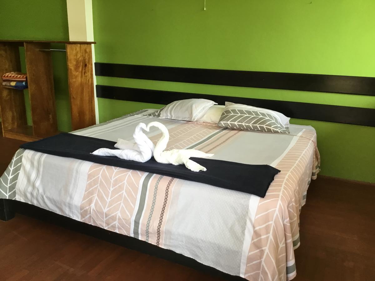 Tambopata Hostel Πουέρτο Μαλντονάντο Εξωτερικό φωτογραφία