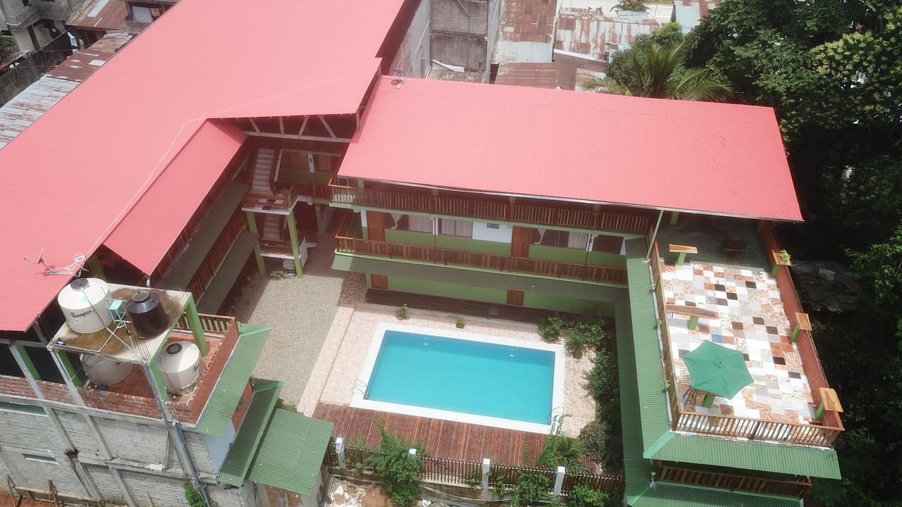 Tambopata Hostel Πουέρτο Μαλντονάντο Εξωτερικό φωτογραφία